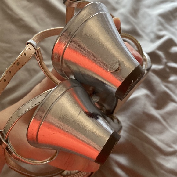 Silver sandals - Picture 7 of 11